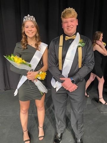 King and Queen Caleb Johnson and Gracyn Rongey